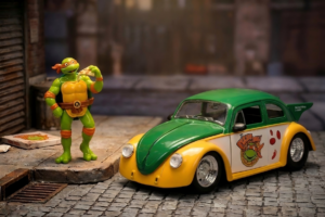 1959 Volkswagen Drag Beetle Green and Yellow and Michelangelo Diecast Figure "Teenage Mutant Ninja Turtles" "Hollywood Rides" Series 1/24 by Jada