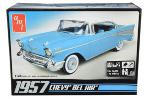 Skill 2 Model Kit 1957 Chevrolet Bel Air — 1/25 by AMT