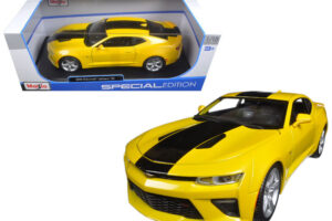 2016 Chevrolet Camaro SS Yellow — 1/18 by Maisto
