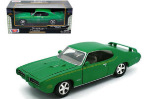 1969 Pontiac GTO Judge Green with Stripes 1/24 by Motormax