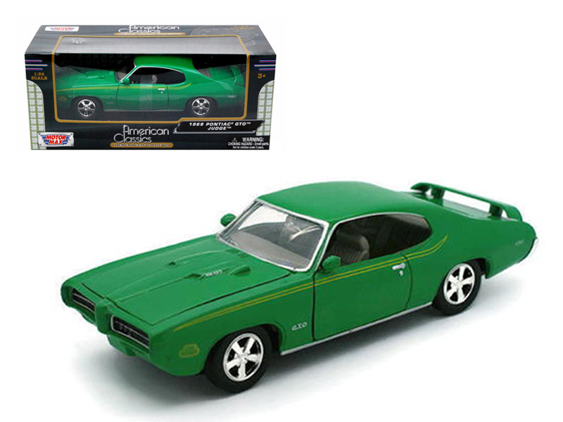 1969 Pontiac GTO Judge Green with Stripes 1/24 by Motormax