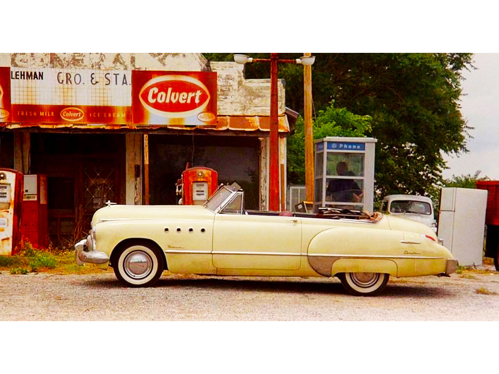 1949 Buick Roadmaster Convertible (Charlie Babbitt's) Yellow with Red Interior "Rain Man" (1988) Movie 1/18 by Greenlight - Image 3