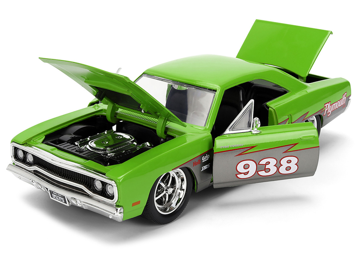1970 Plymouth Road Runner #938 Green and Gray Metallic "Bigtime Muscle" Series 1/24 by Jada - Image 2