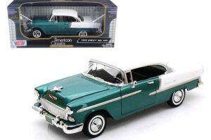 1955 Chevrolet Bel Air Hard Top Green Metallic and White 1/18 by Motormax